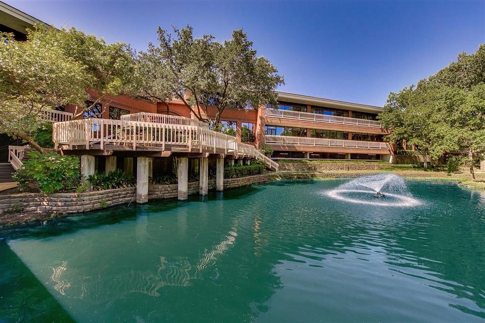 9535 Forest Ln photo 9