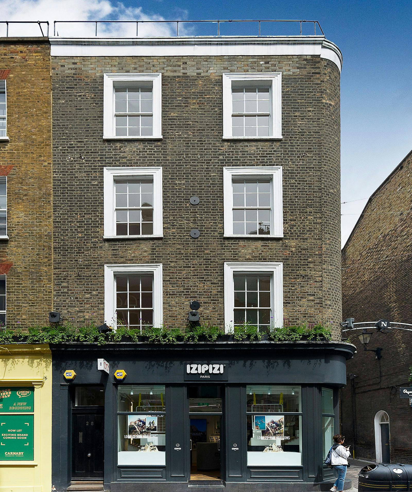 28 Carnaby Street photo 7