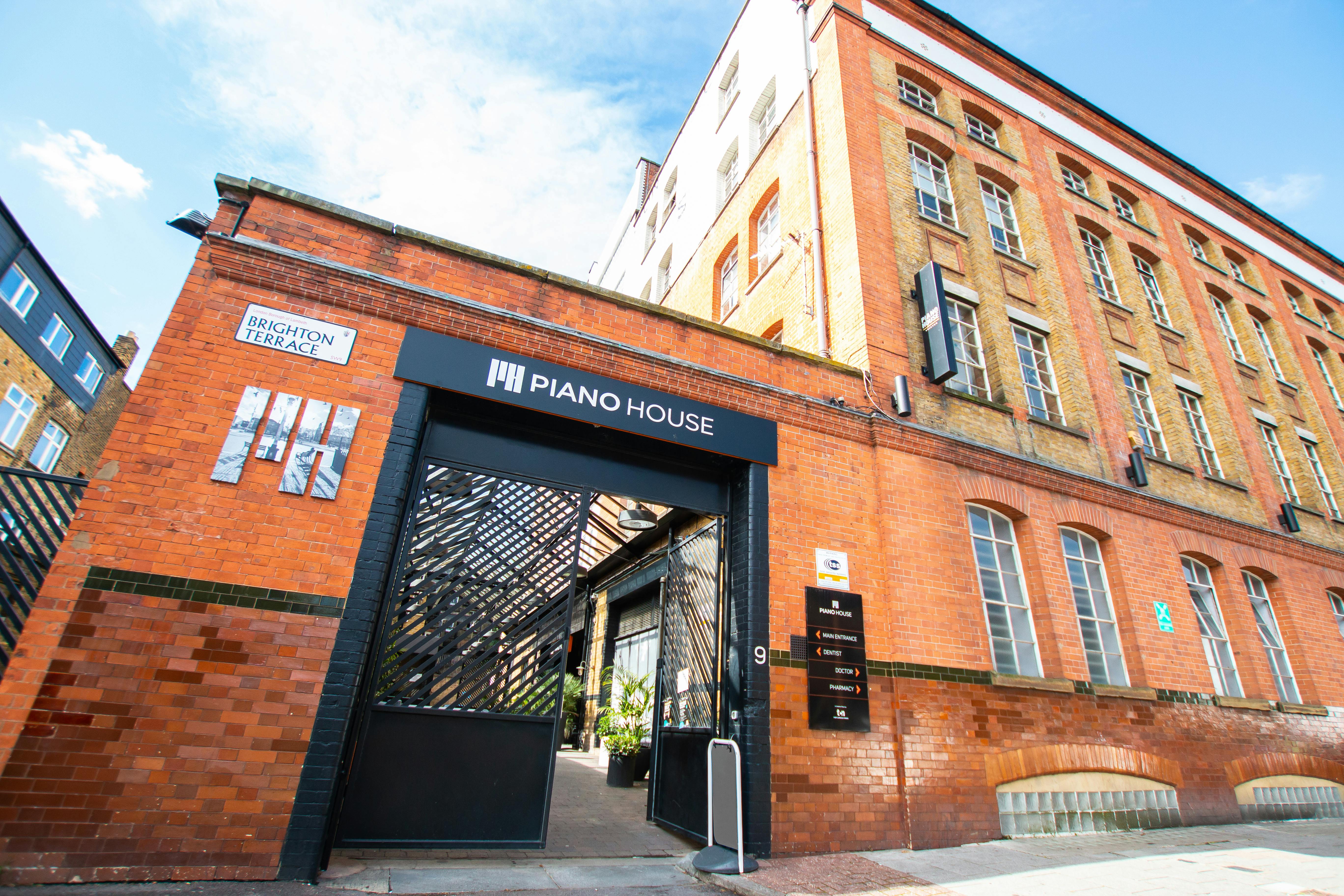 Hillgate Place photo 2