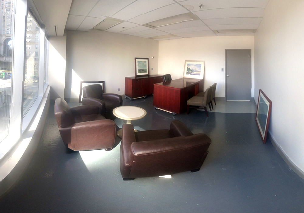 2275 Lakeshore Blvd photo 4