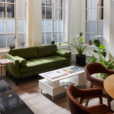 19 Margaret Street photo 1