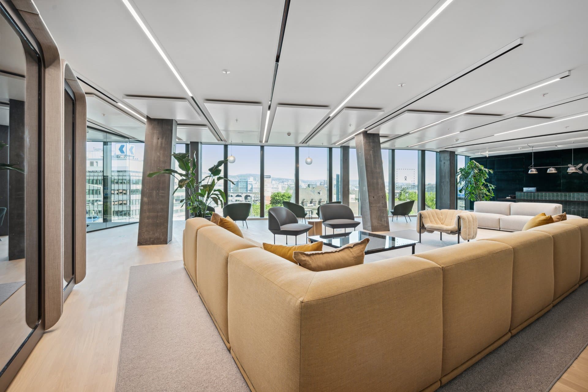 Prime Tower photo 1