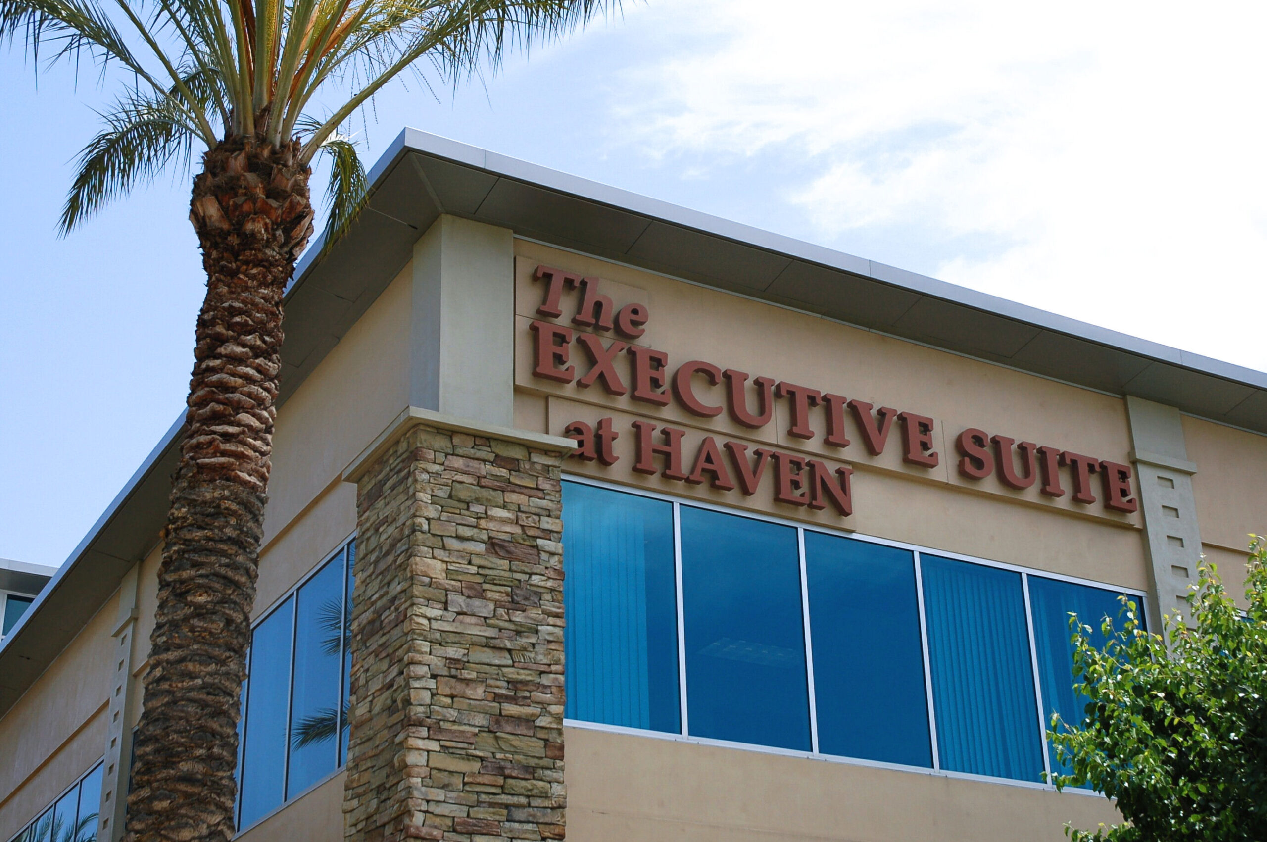 The Executive Suite at Haven photo 3
