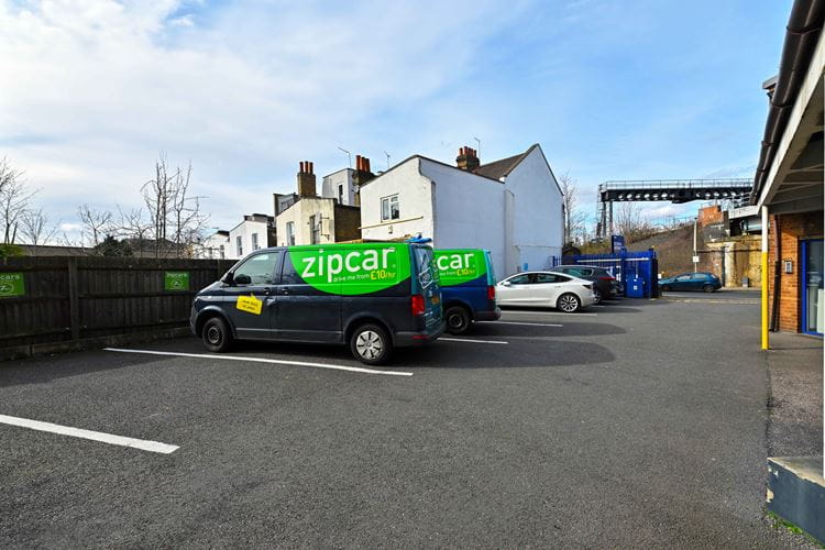 Access Self Storage Balham photo 3