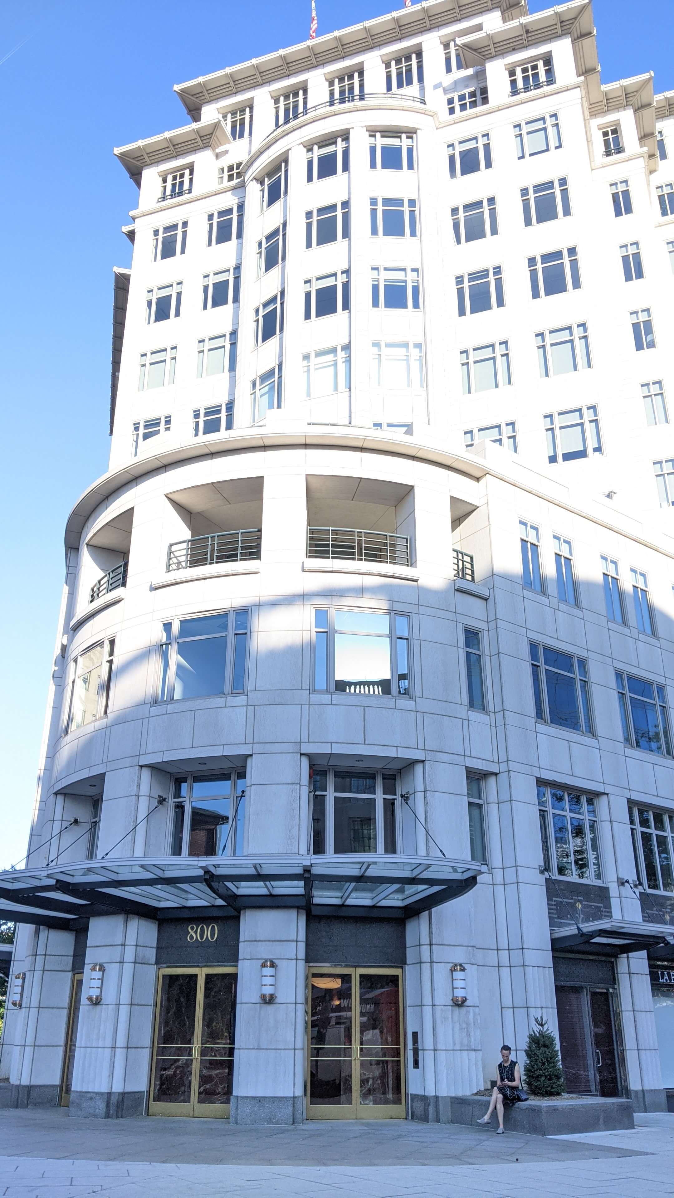 800 Connecticut Avenue photo 3