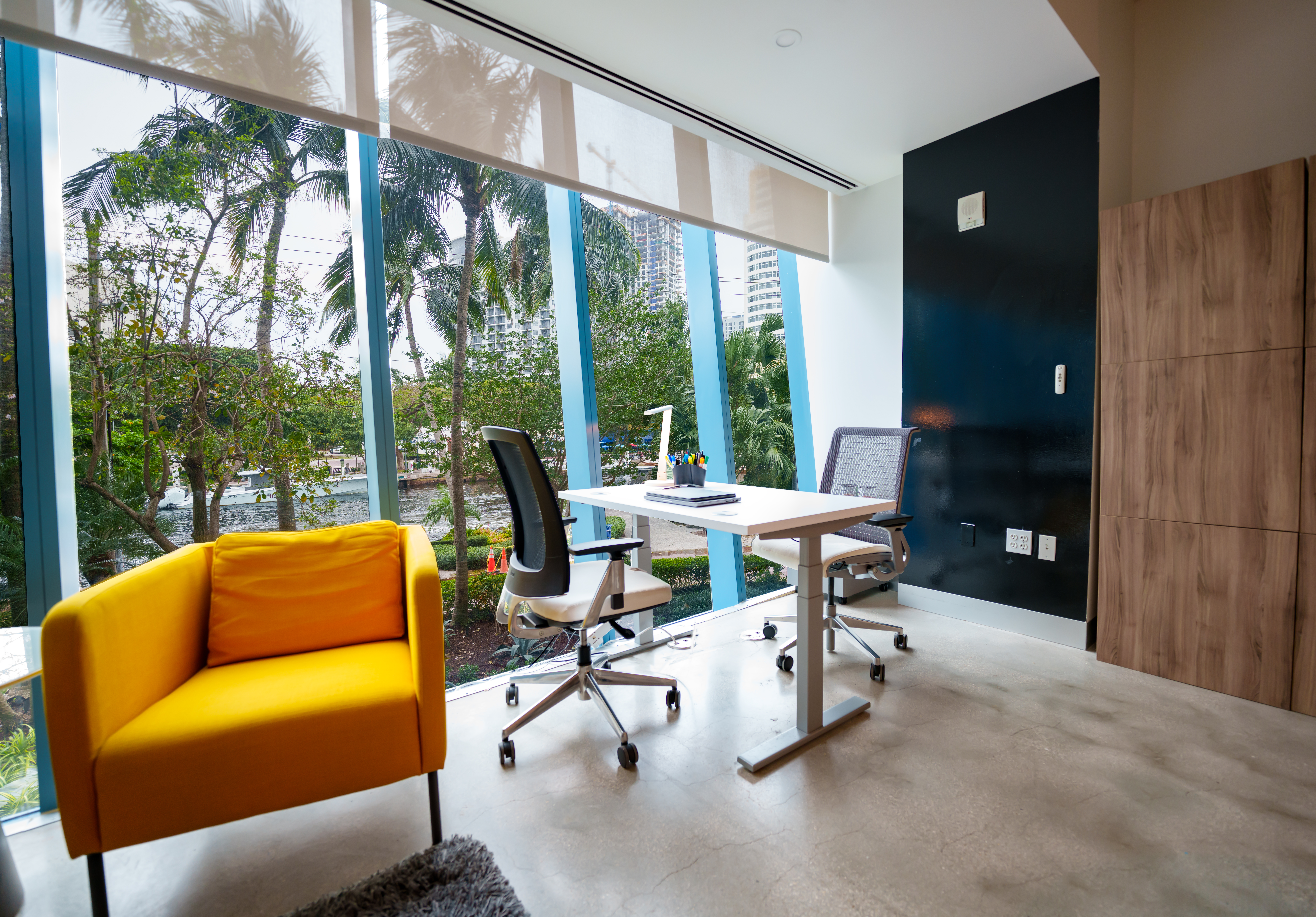 333 Las Olas Way photo 2