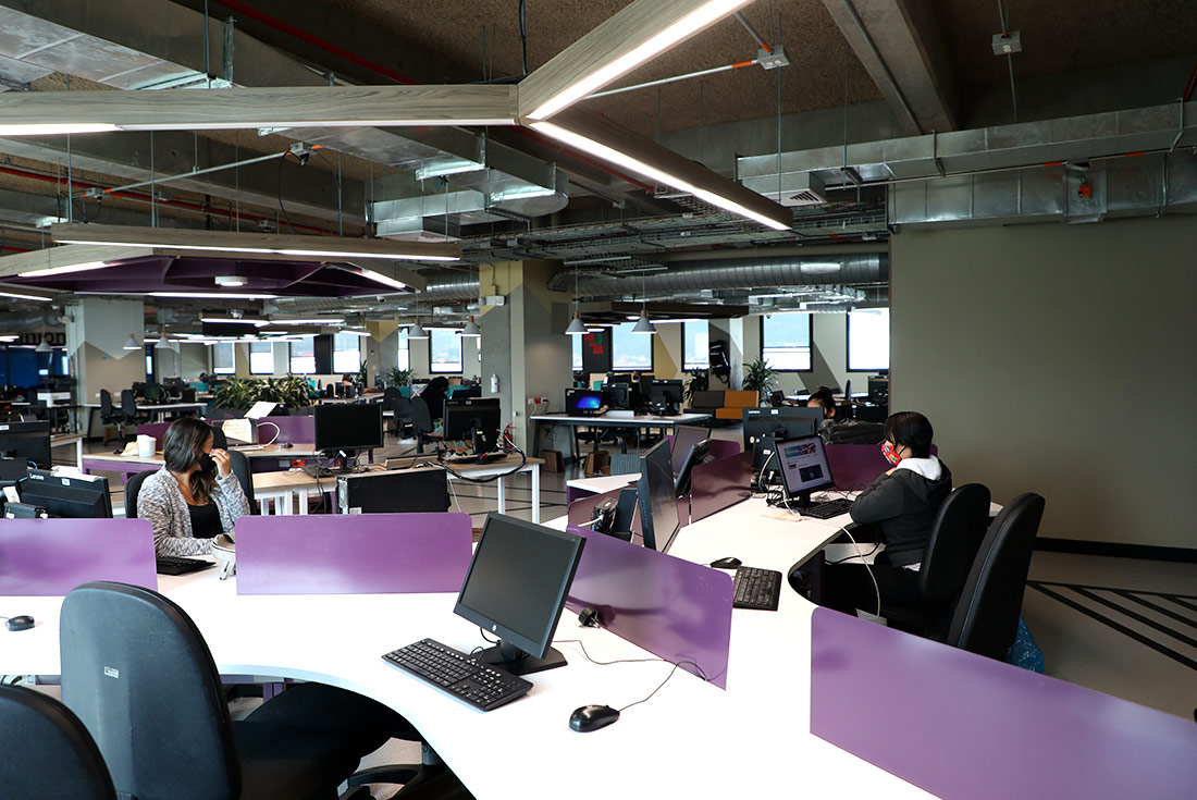 Buro 4.0 photo 2