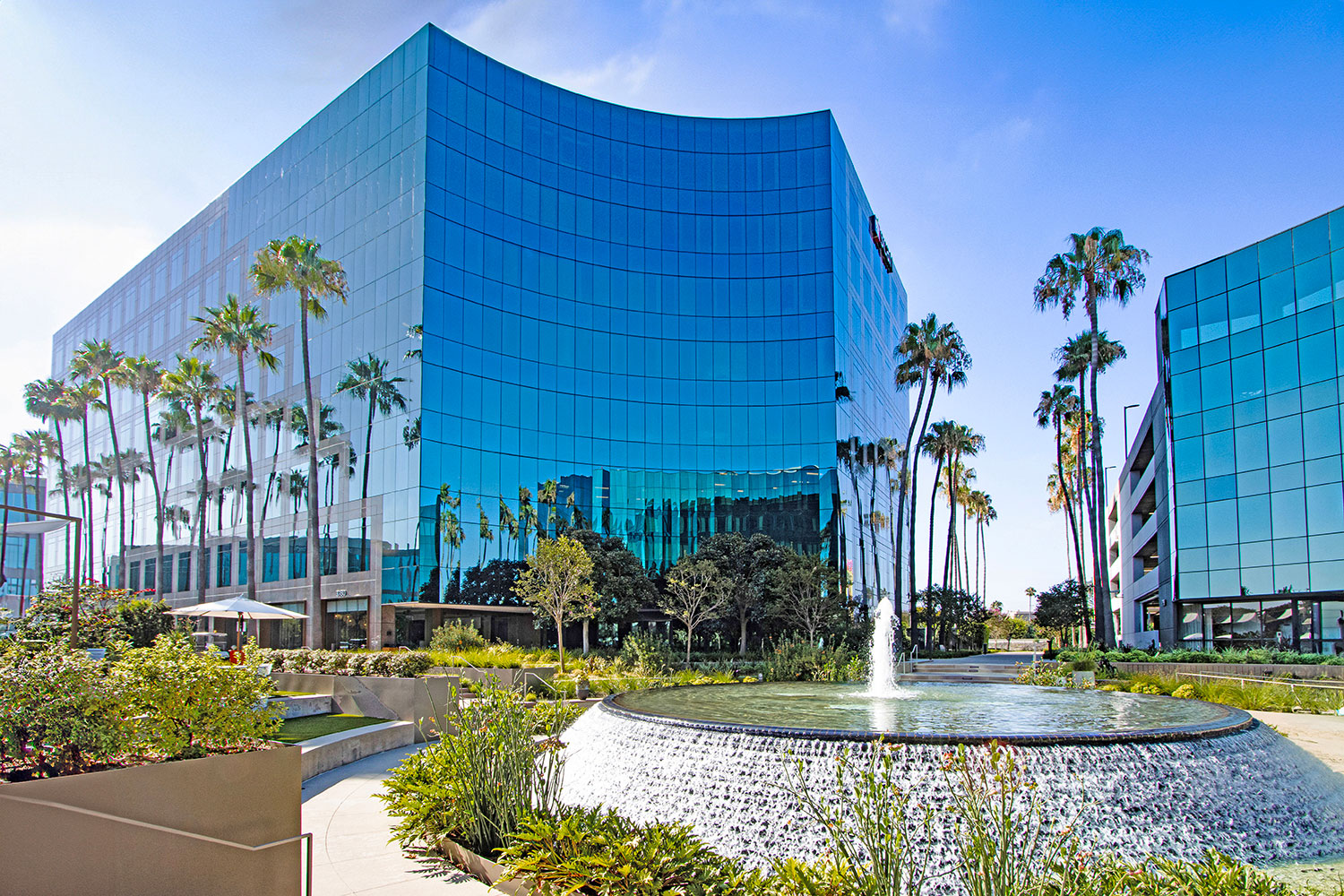 Aero Long Beach photo 1