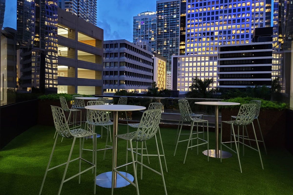 CoSuite - 800 Brickell photo 4