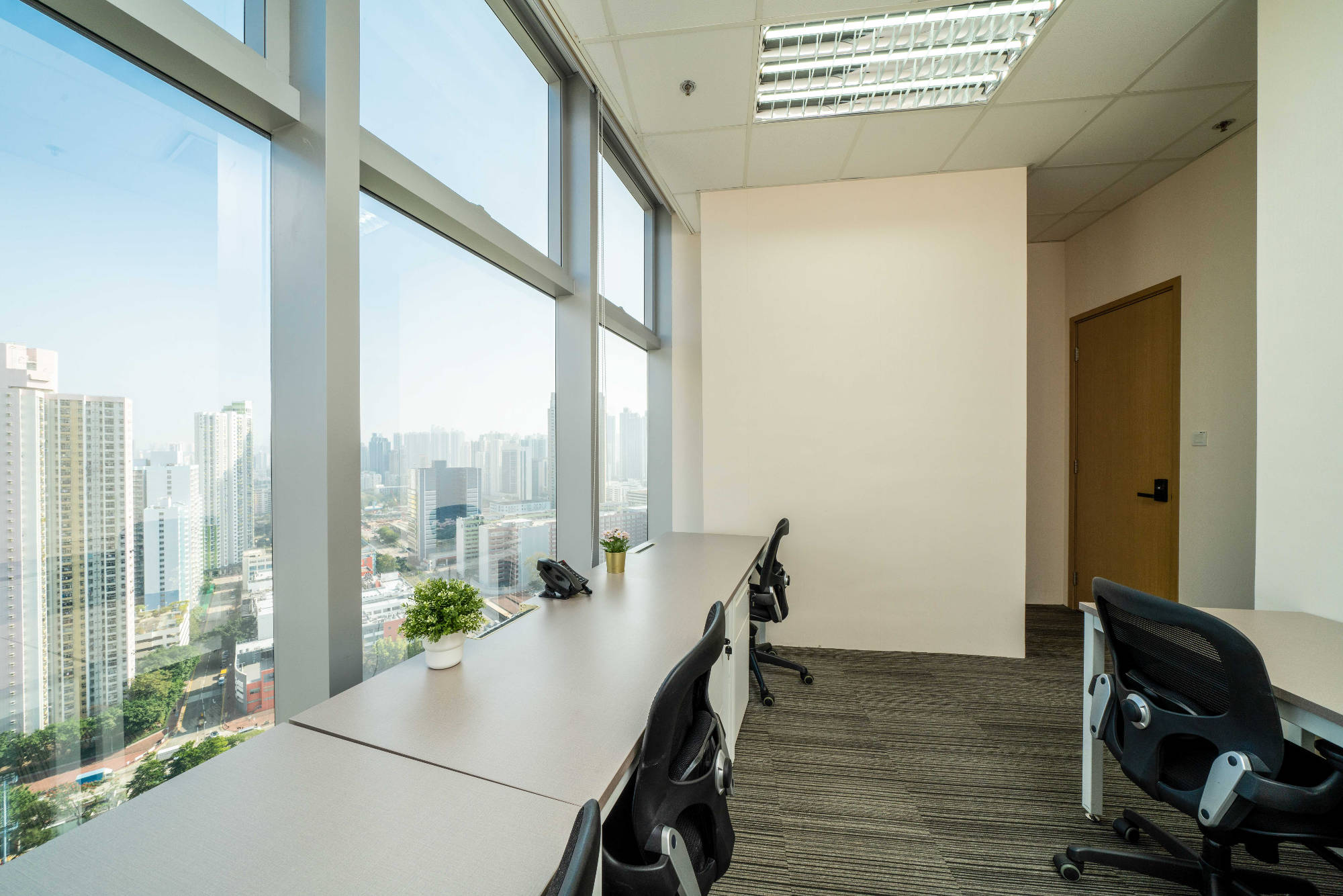 99 Duxton photo 4