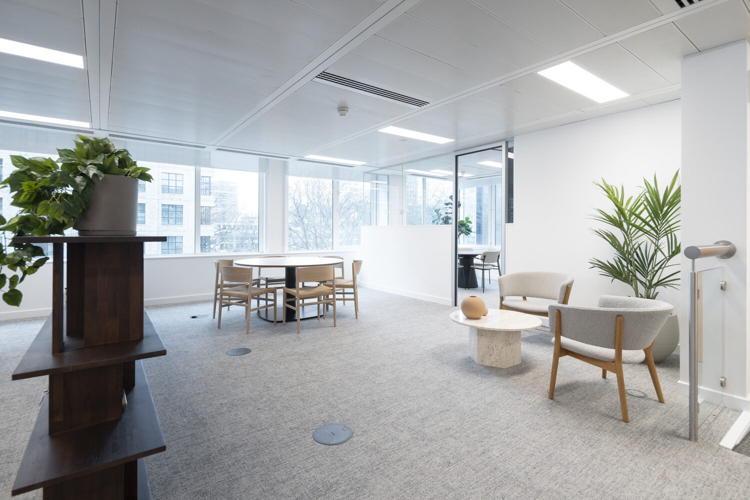 230 Blackfriars Road photo 3