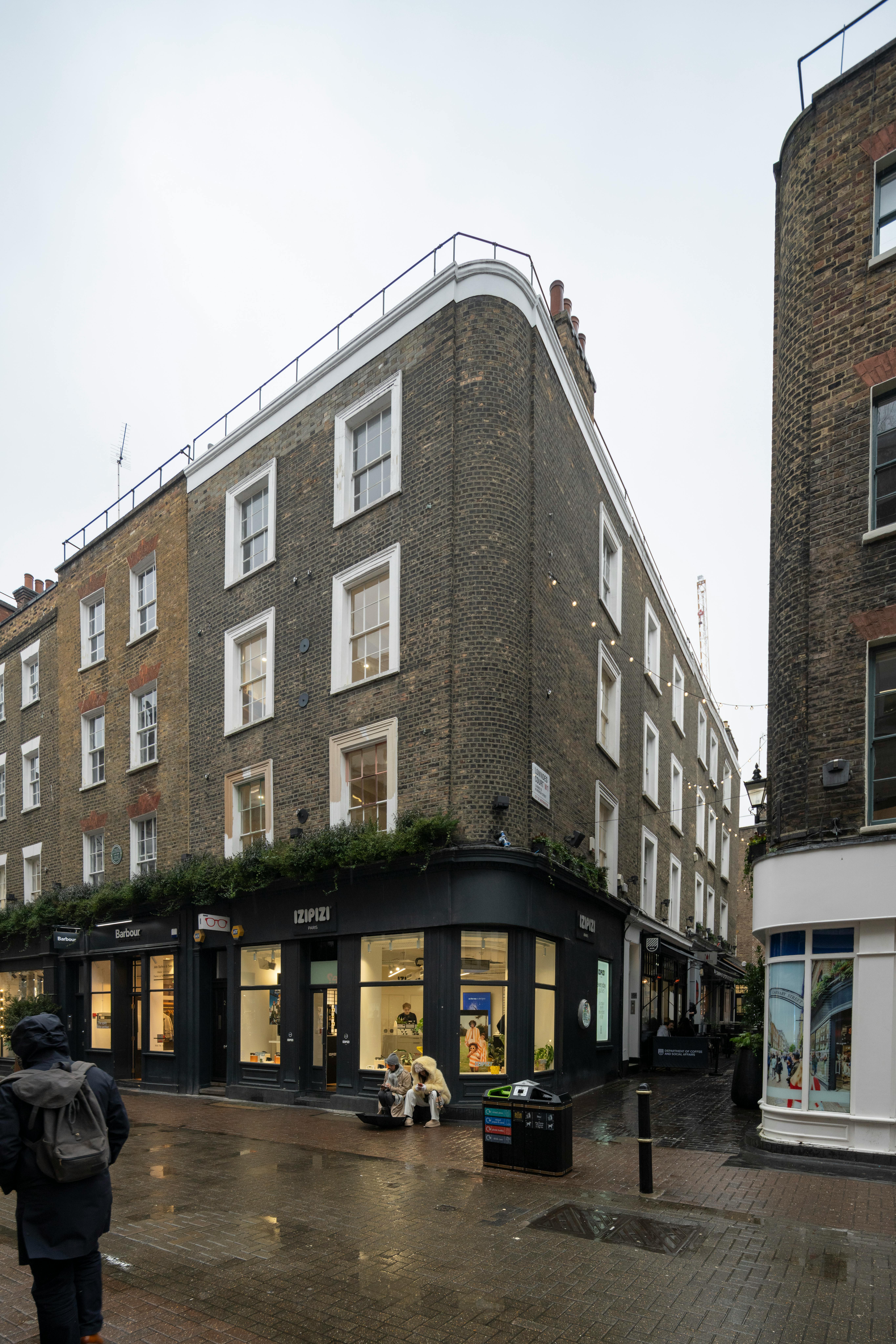 28 Carnaby Street photo 5