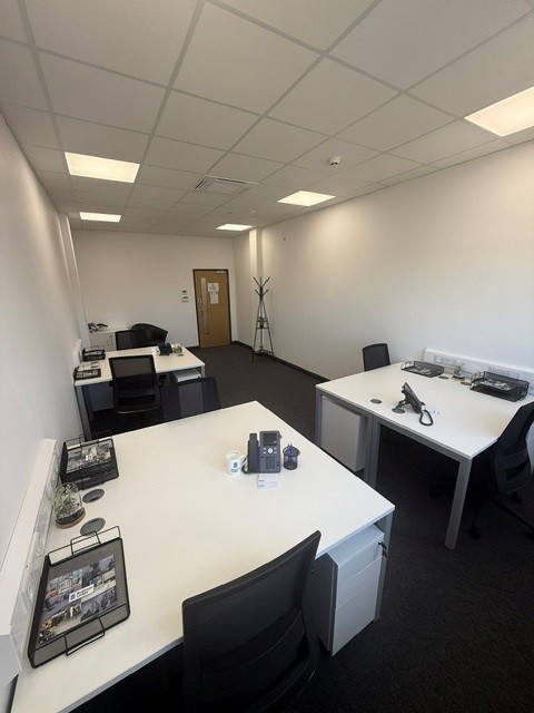 BusinessLodge Stoke - Heron House photo 3