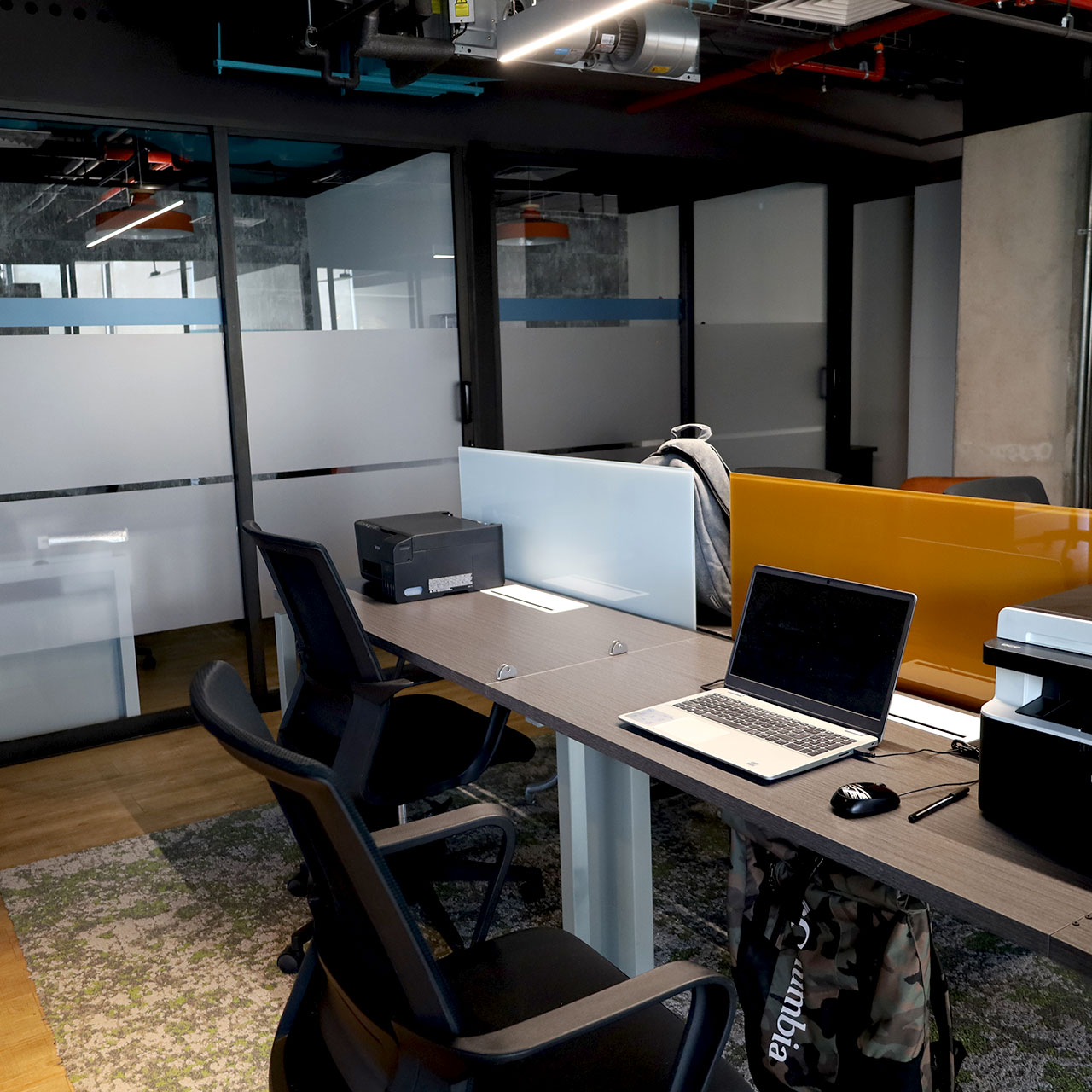 Joy W Business Center photo 1