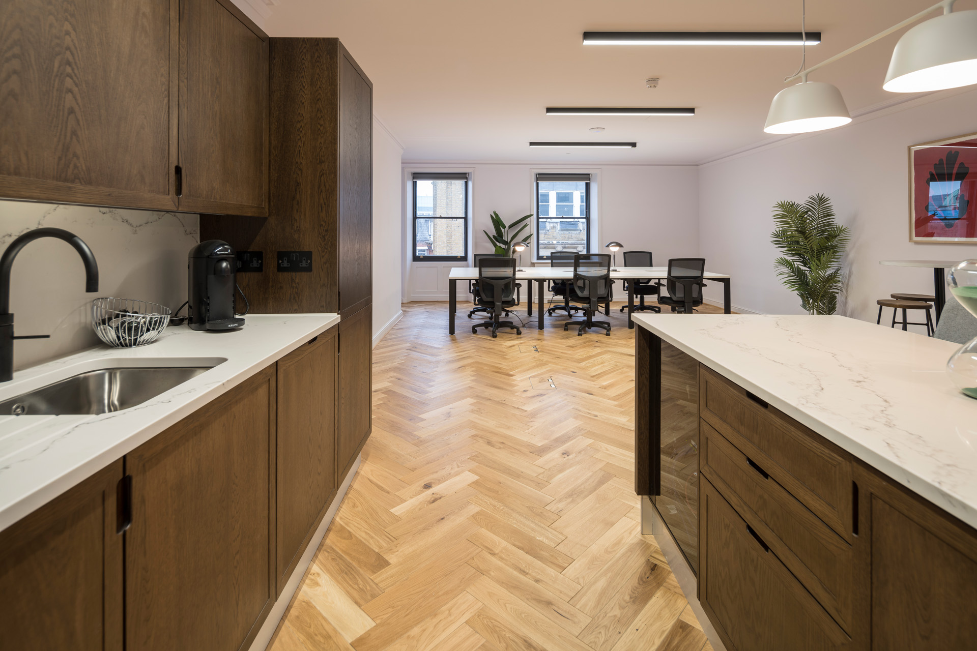 89 Charterhouse Street photo 3