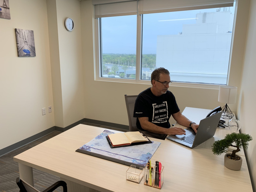 Quest Workspaces - Plantation photo 1