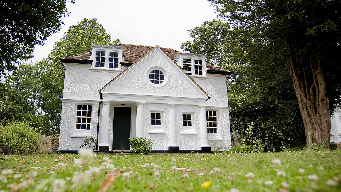 Thorncroft Estate photo 2