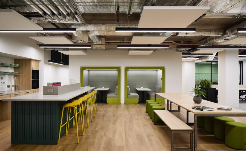 HubHub: Worship Square photo 6