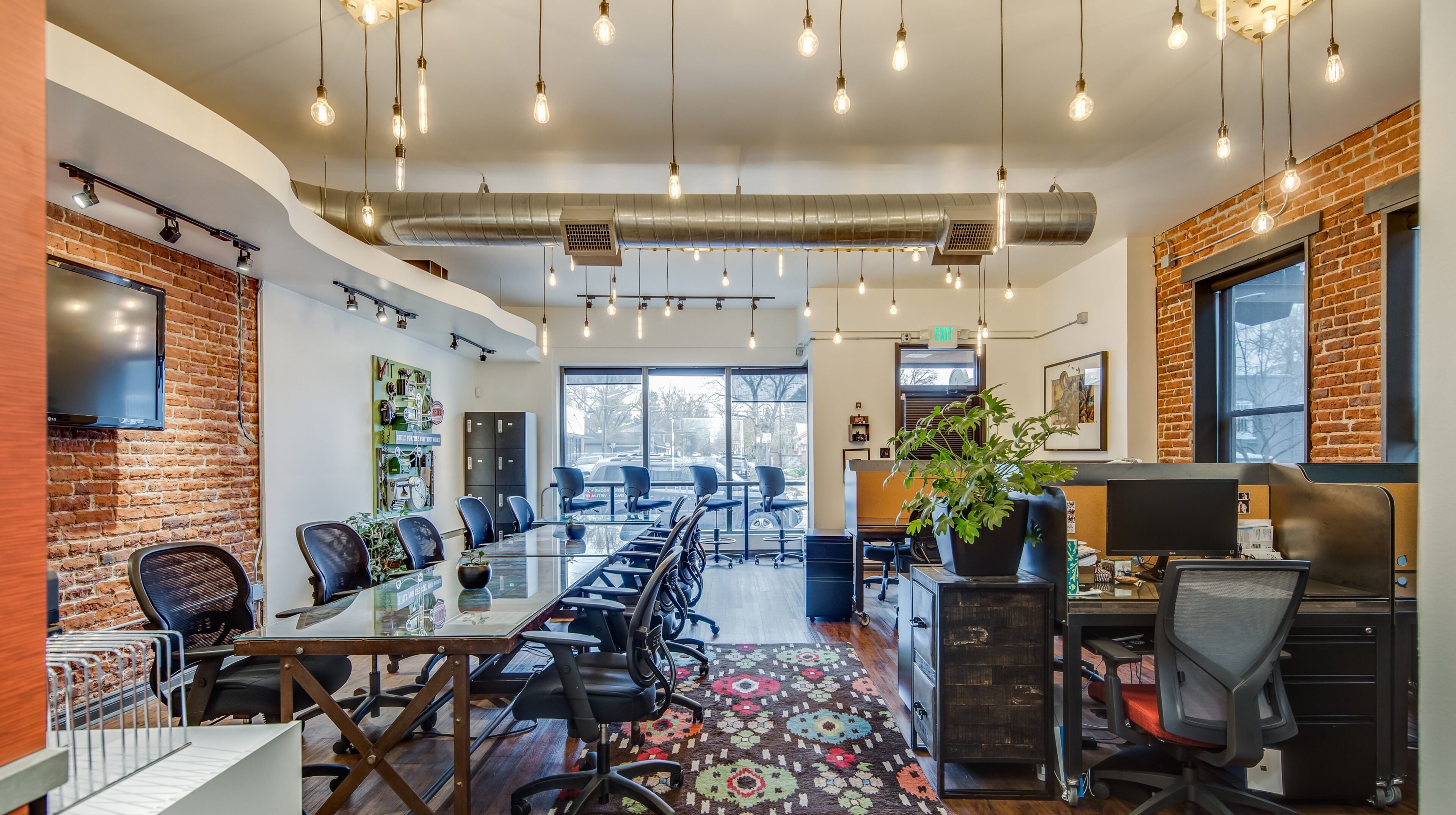 Shift Workspaces - Corona photo 2
