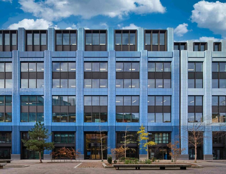 HubHub: Worship Square photo 1