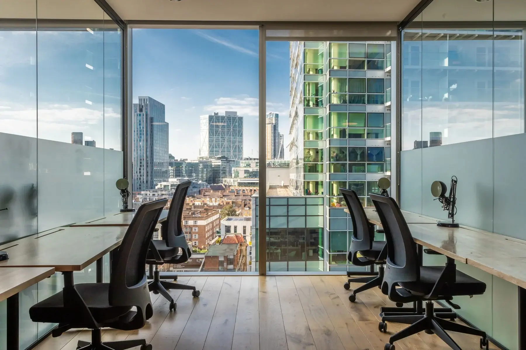 Beyond Aldgate Tower photo 1