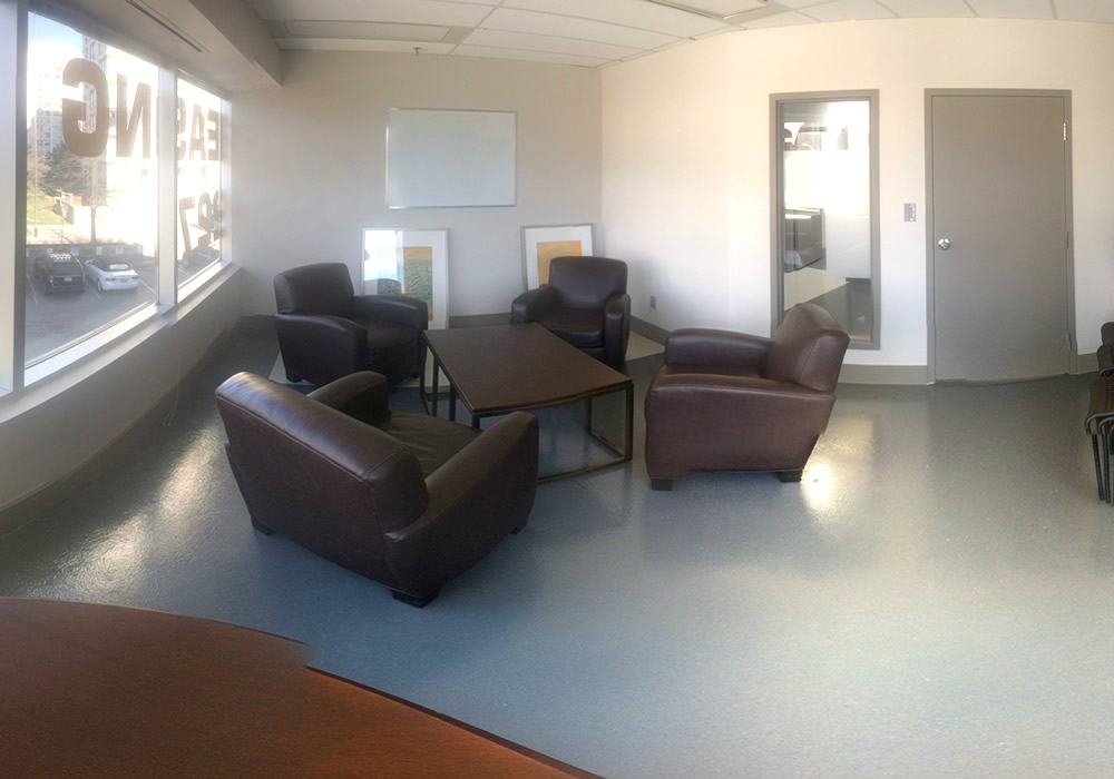 2275 Lakeshore Blvd photo 6