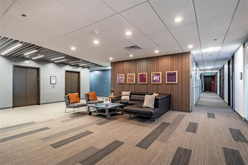 4099 McEwen photo 2