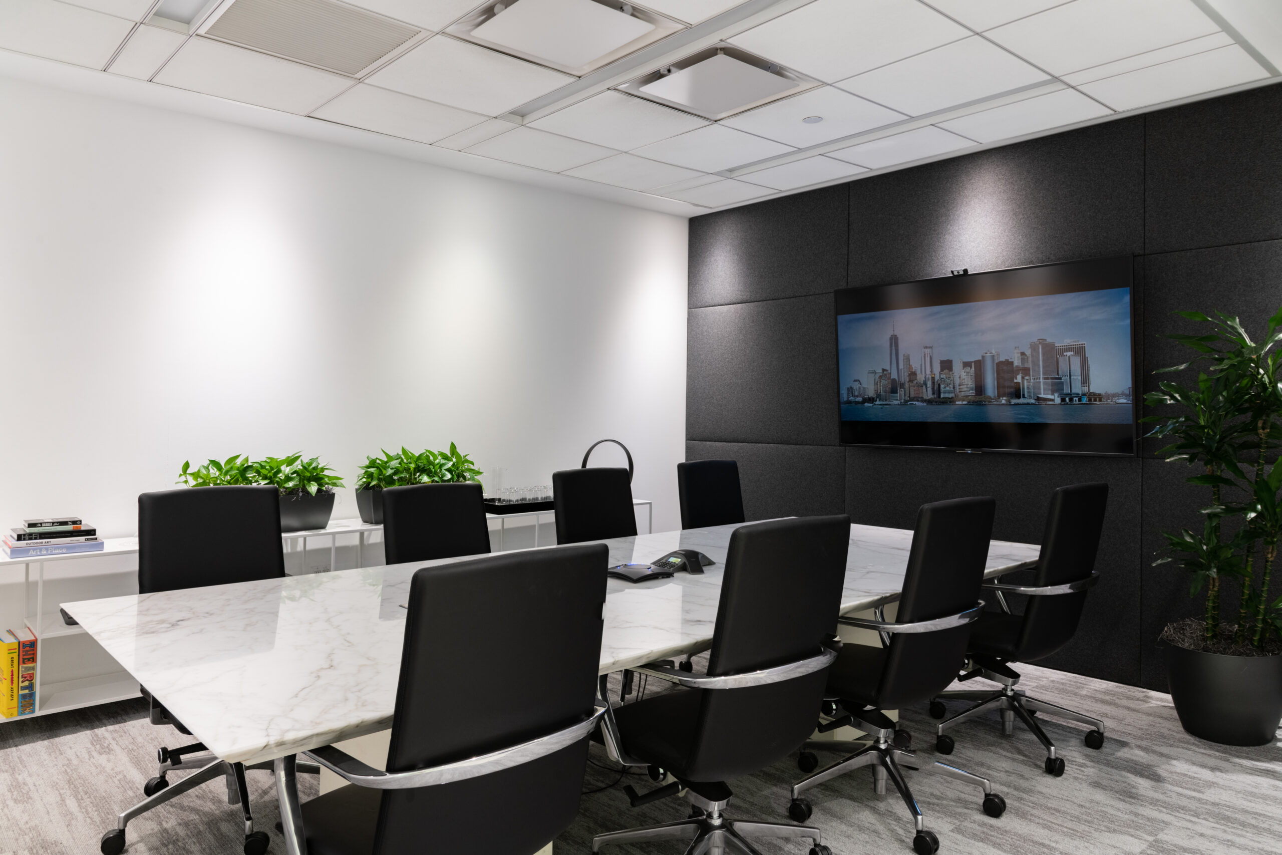 295 Madison Avenue photo 4
