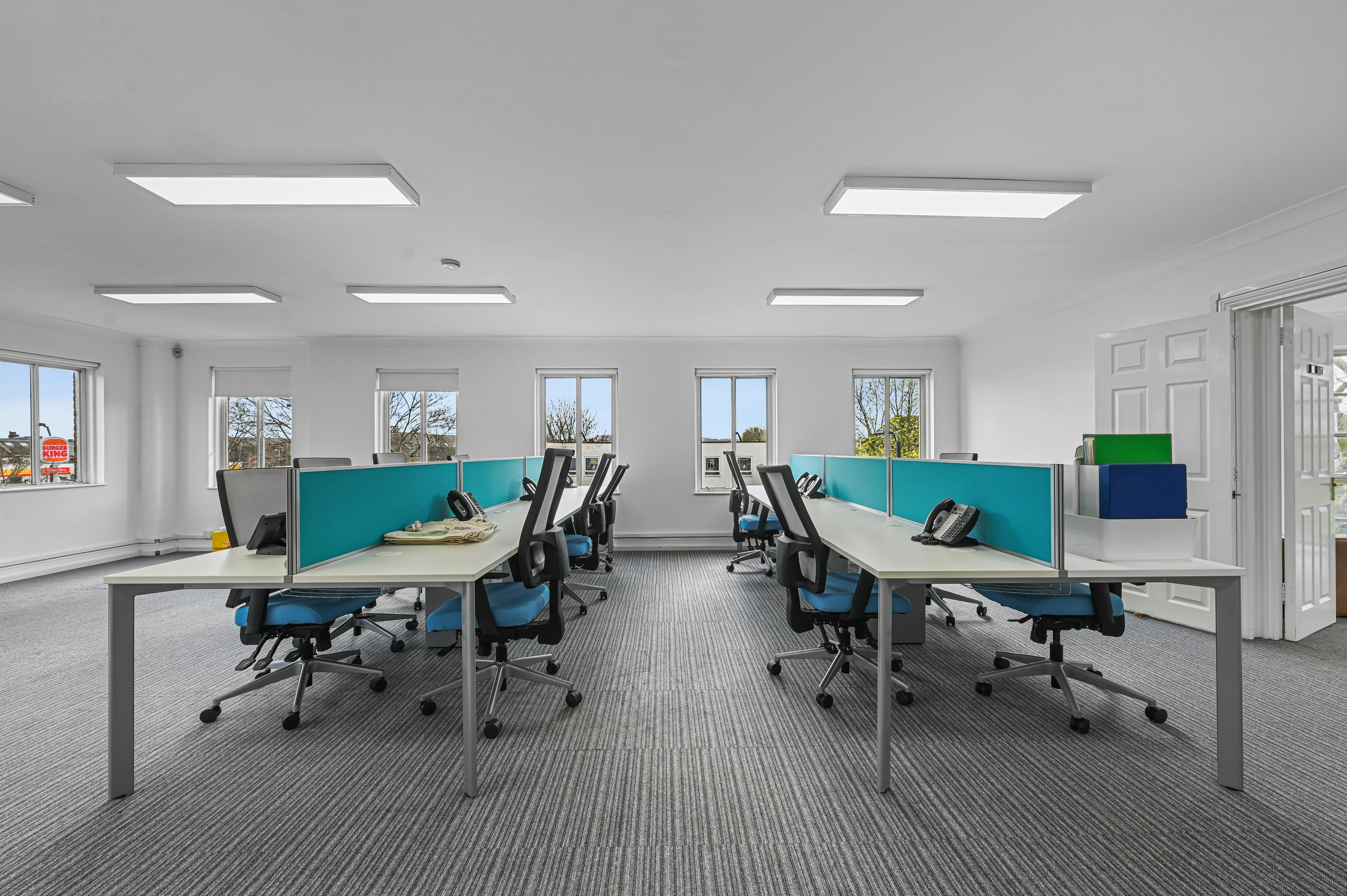 Hillgate Place photo 6
