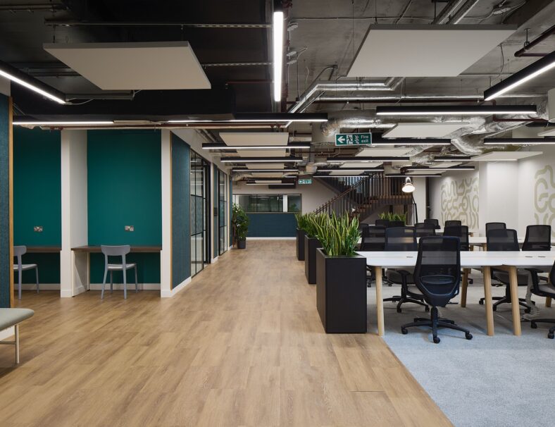 HubHub: Worship Square photo 5