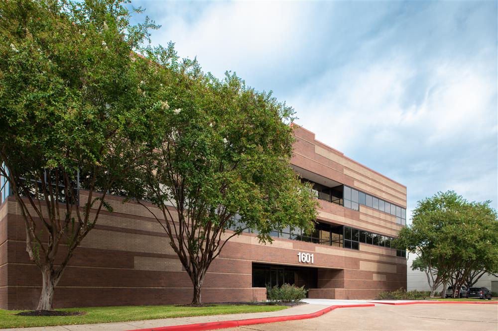 1601 Industrial Blvd photo 8