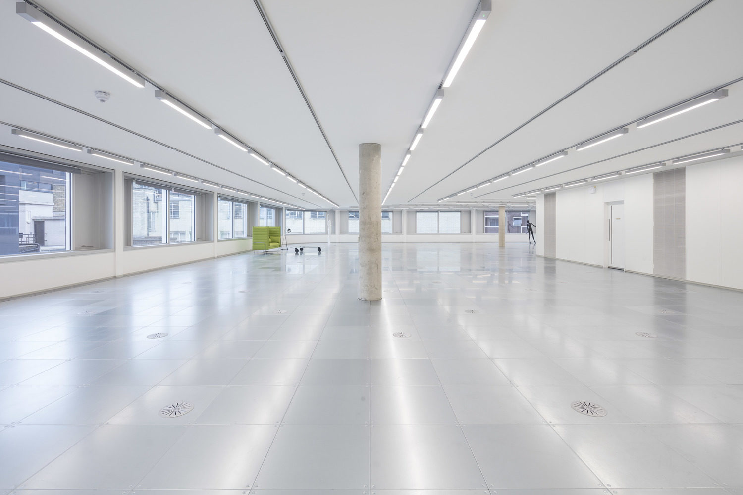 Charlotte Building photo 5