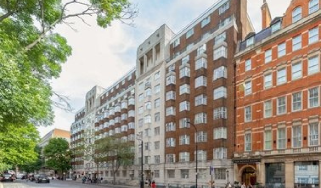 22 Upper Woburn Place photo 1