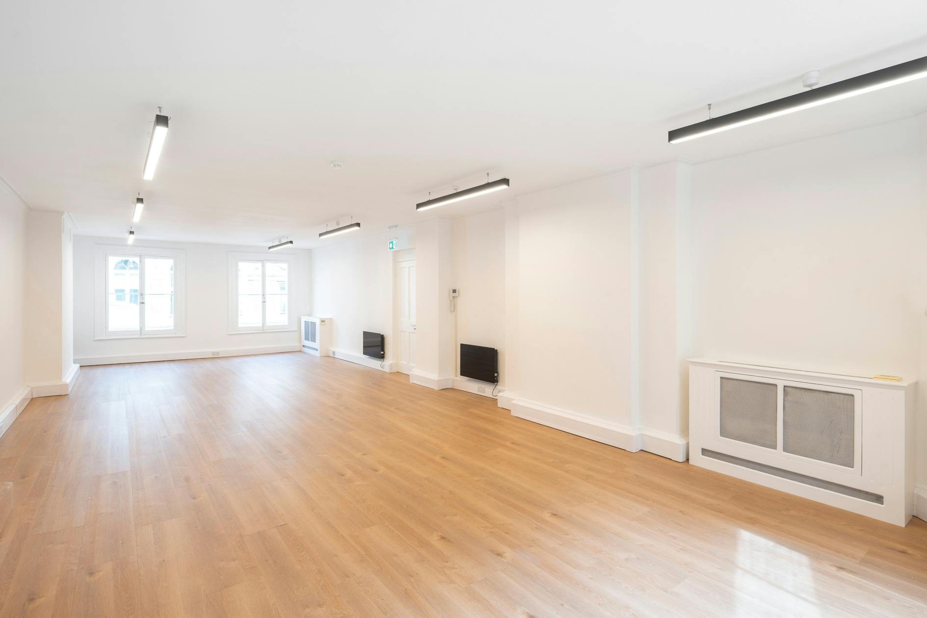 17-21 Garrick Street photo 1