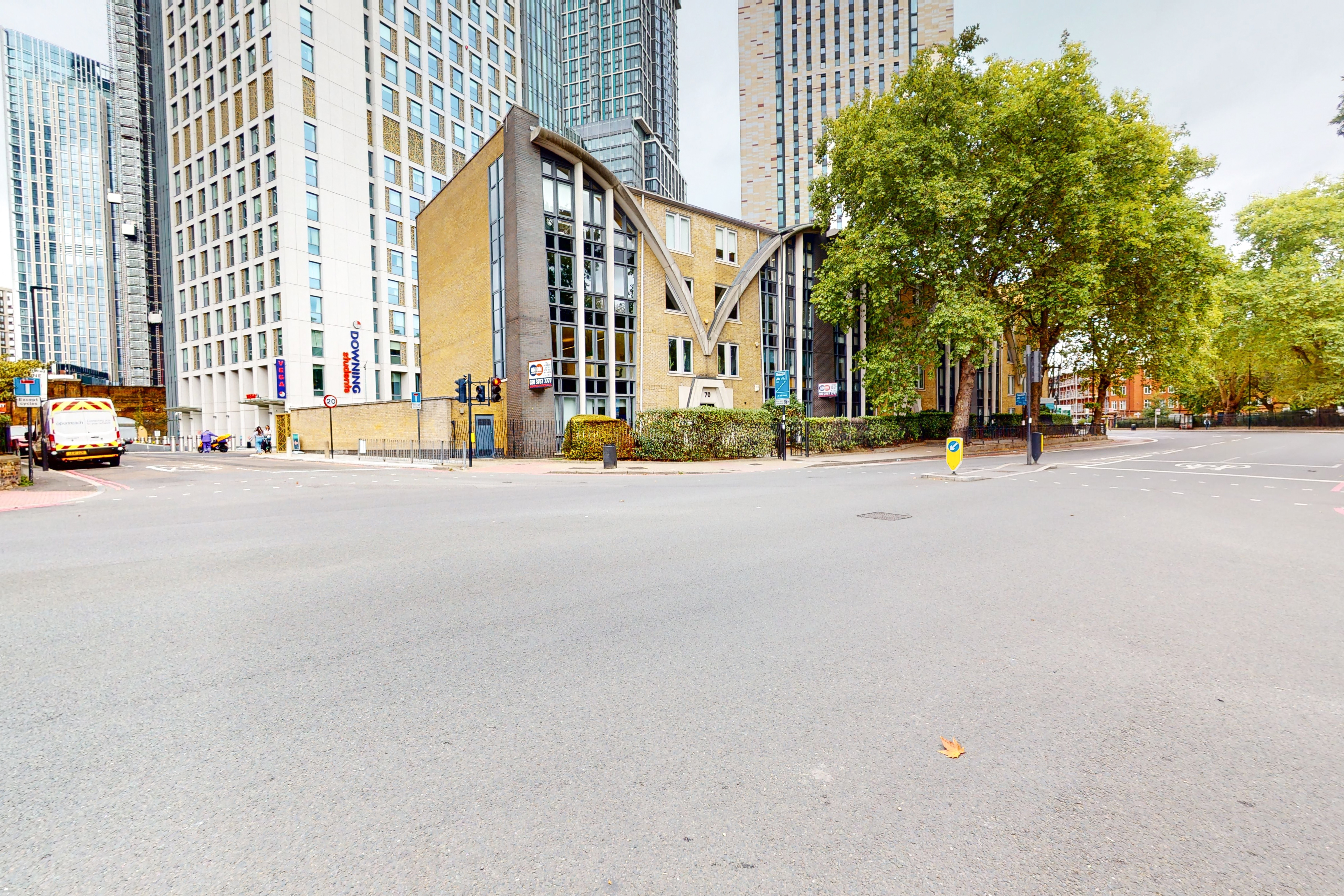 70 South Lambeth Road photo 3