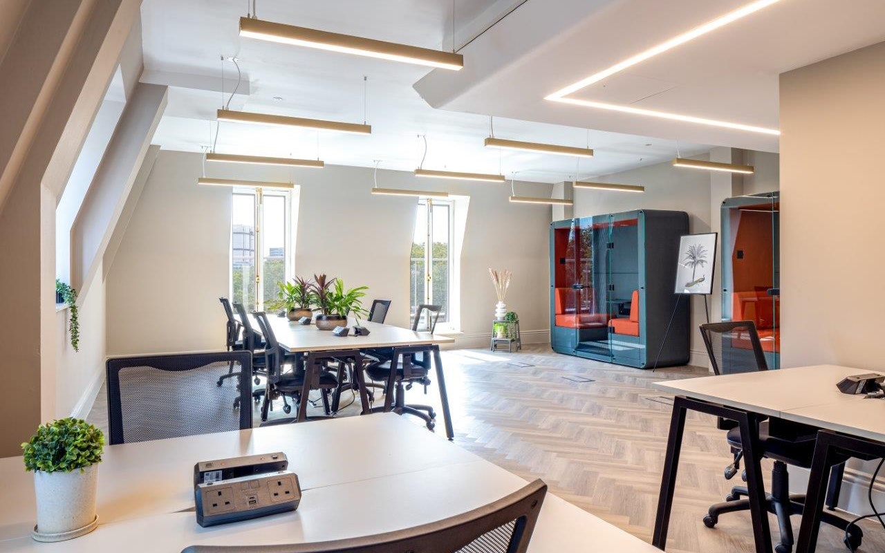 117 Piccadilly photo 1