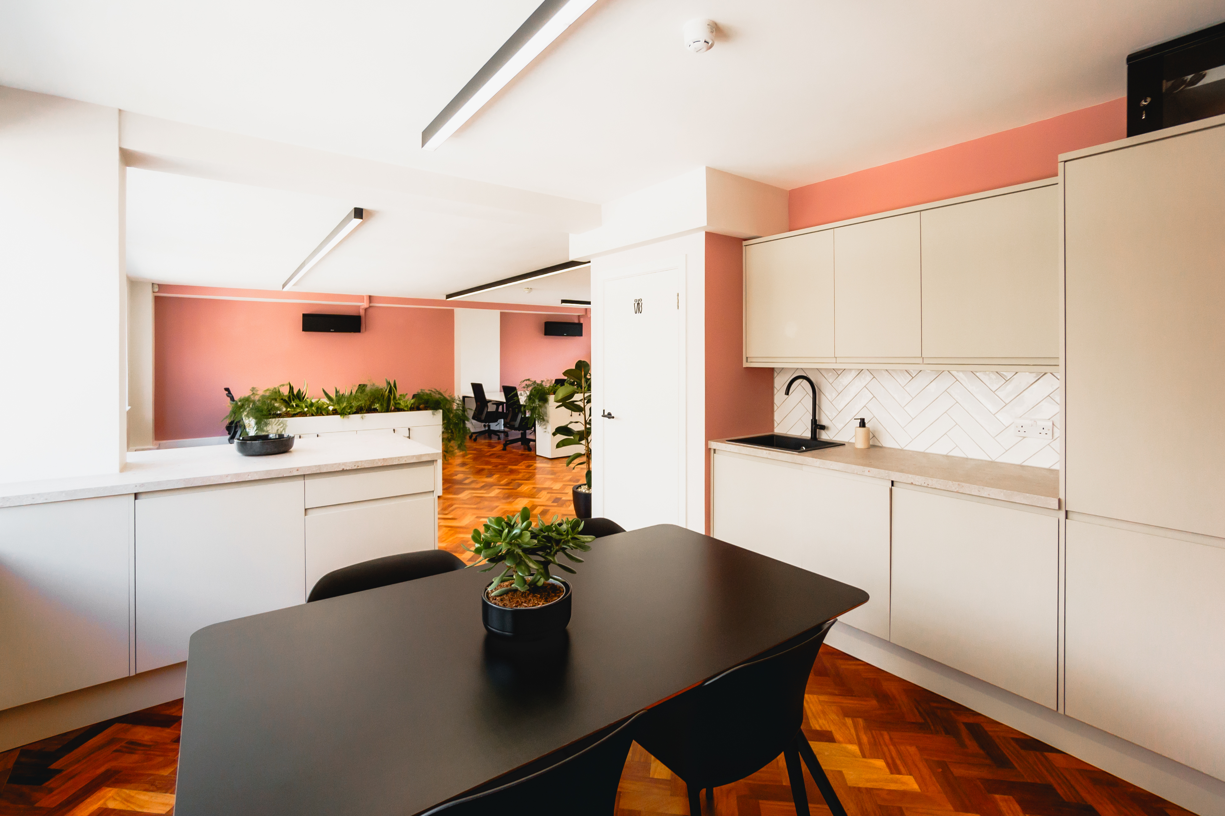 The Dutch House photo 3